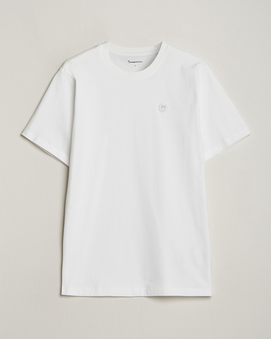 KnowledgeCotton Apparel Loke Badge T-Shirt Bright White – Blanc