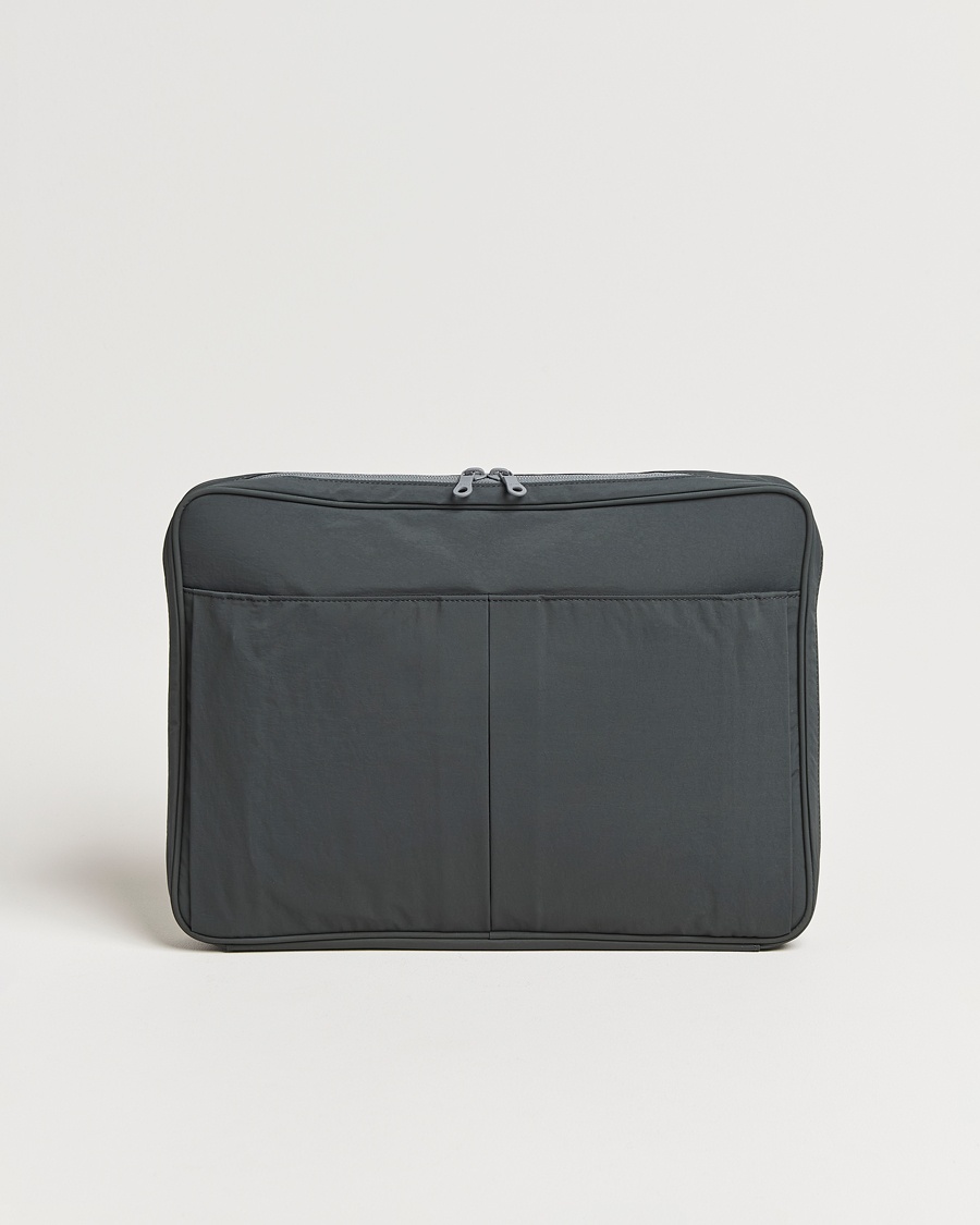 Homme | Carl's Archive 30% | mazi untitled | Nylon Laptop Pouch 16 Inch Grey