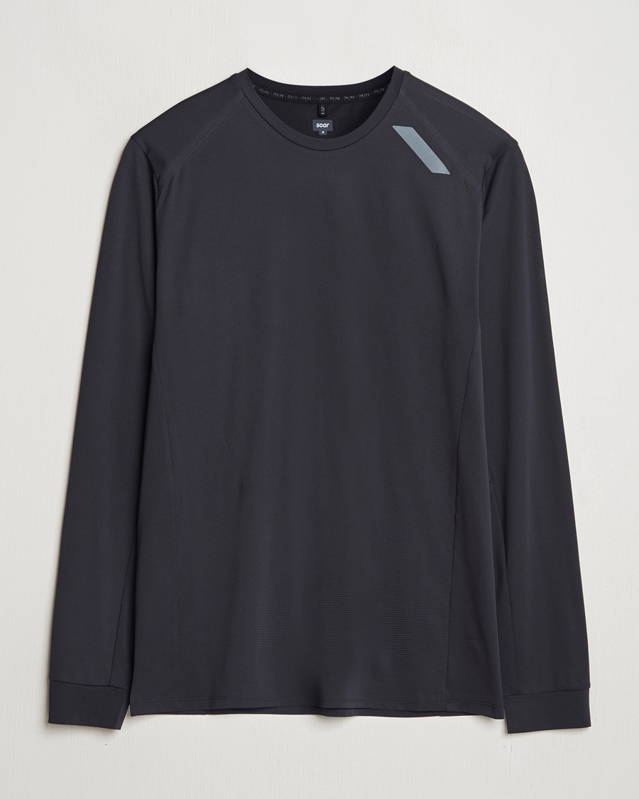 Heren | T-Shirts | SOAR Running | Long Sleeve Tech Tee Black