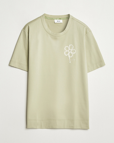 Homme | Business & Beyond | NN07 | Pedro Embroidered Flower T-Shirt Sage Green