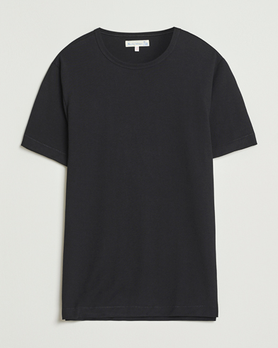 Merz b. Schwanen Classic Fit Sturdy T-Shirt Black – Zwart
