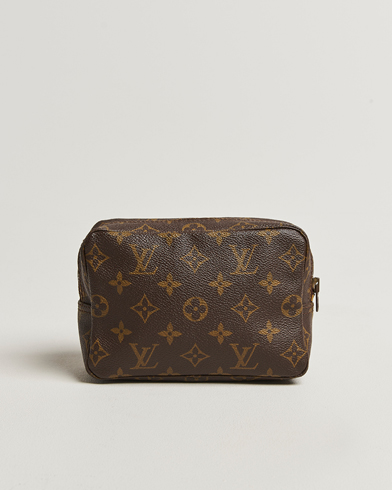 Louis Vuitton Pre-Owned Trousse Toilette 18 Monogram – Bruin
