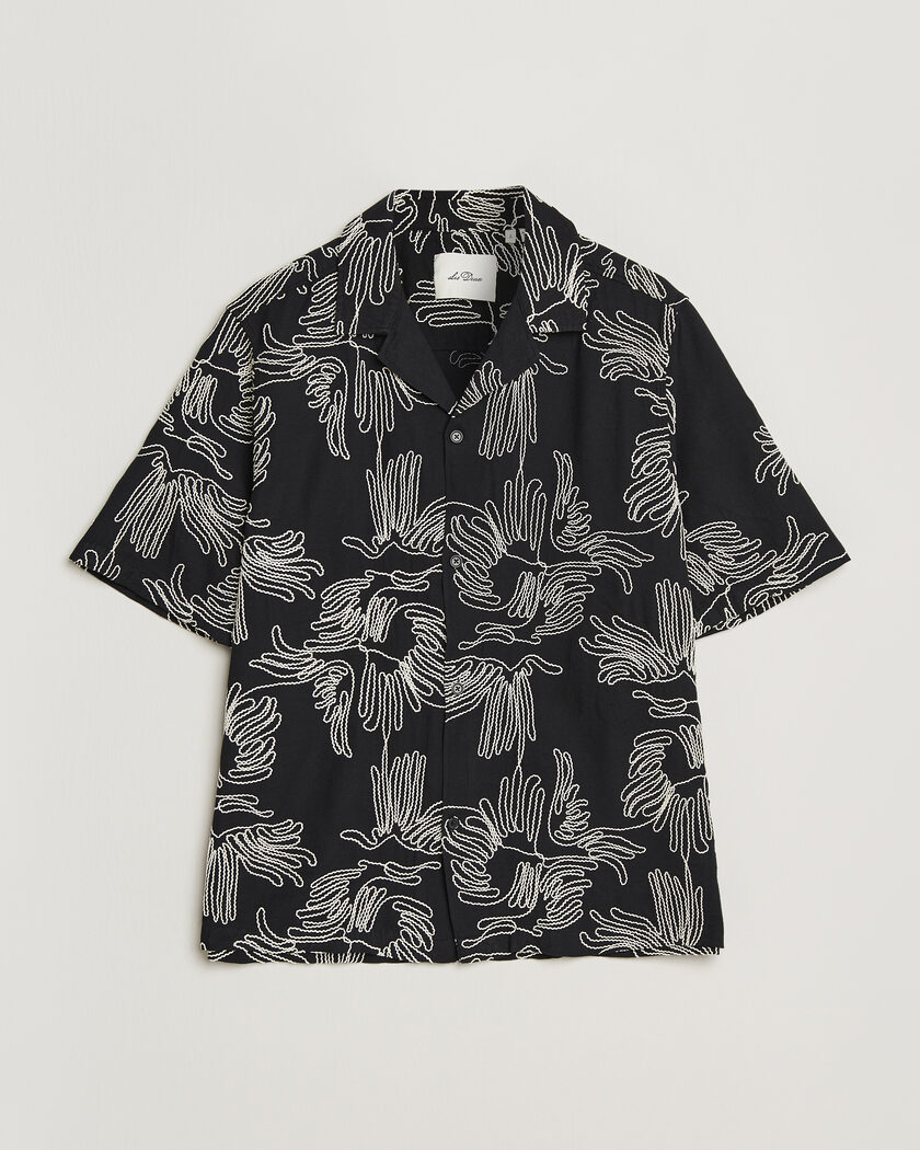LES DEUX Liam AOE Flower Short Sleeve Shirt Black – Multicolore