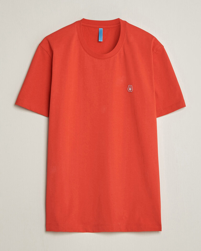 Sail Racing Fleet T-Shirt Aurora Red – Rouge