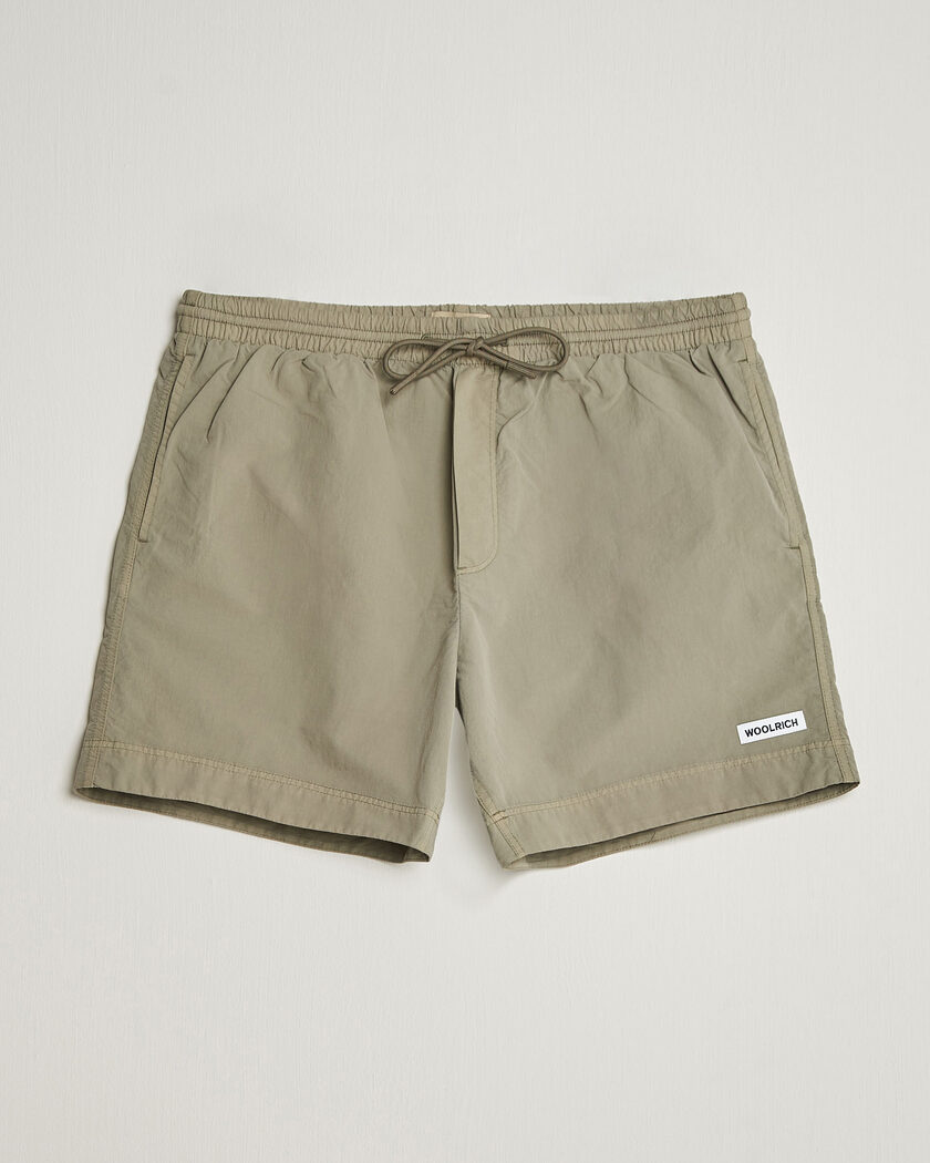 Woolrich Solid Garment Dyed Swimshorts Smokey Olive – Vert