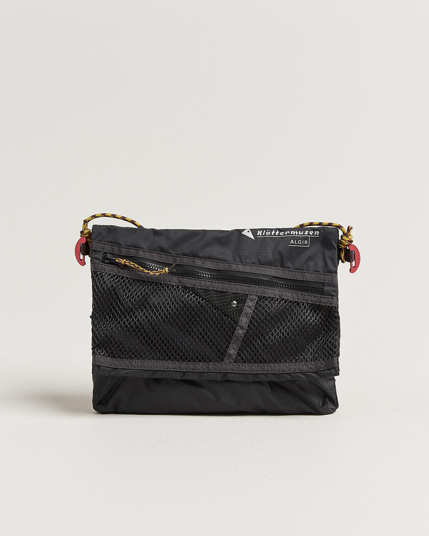 Klättermusen Algir Foldover Bag Raven – Zwart