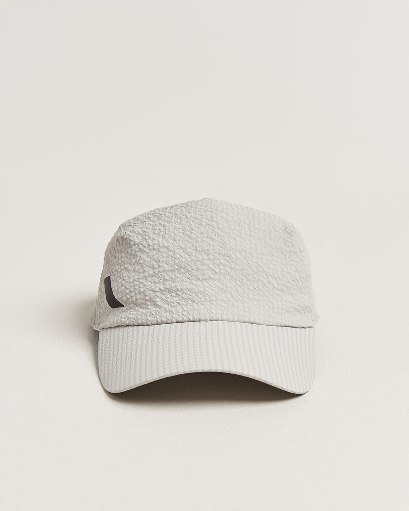 SOAR Running Dart Cap Silver Grey – Grijs