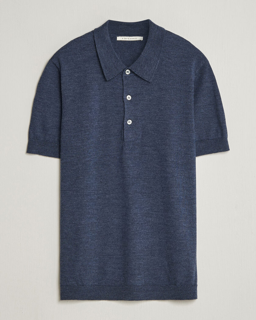 A Day's March Rosehall Knitted Polo Storm Blue – Blauw