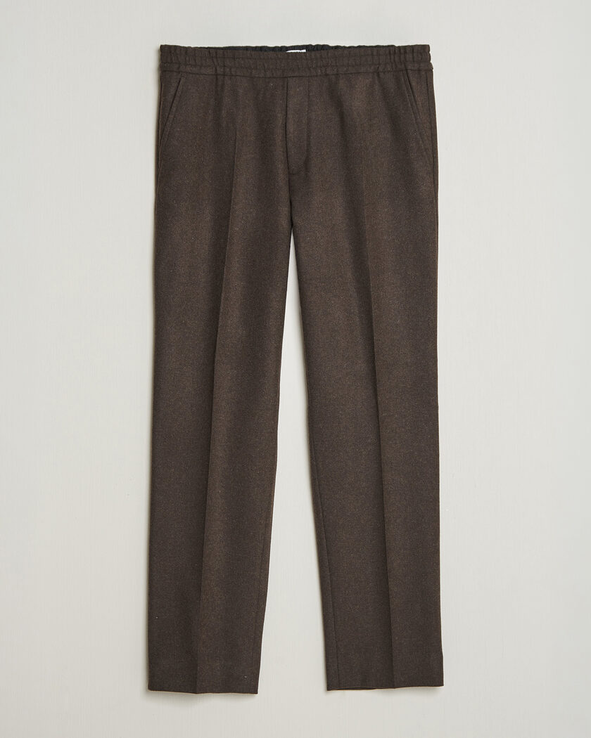 Filippa K Theo Relaxed Flannel Trousers Walnut Brown – Marron