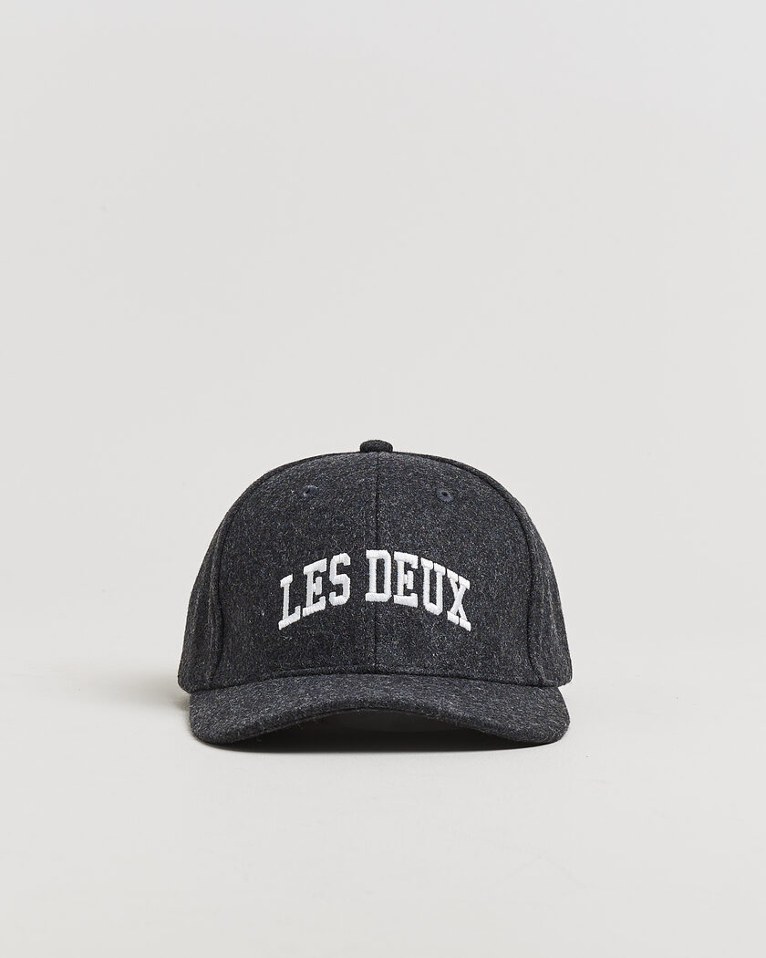 LES DEUX Collage Baseball Cap Asphalt – Grijs
