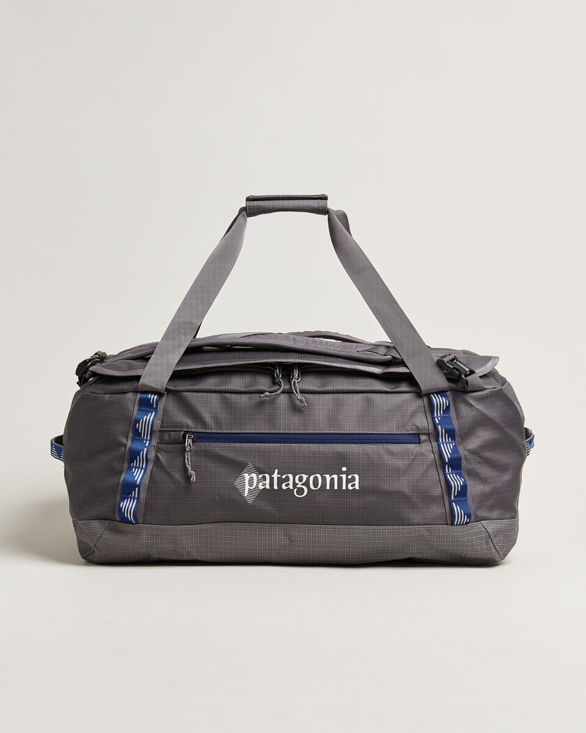 Patagonia Black Hole Duffel 55L Hut Tripper: May Grey – Gris