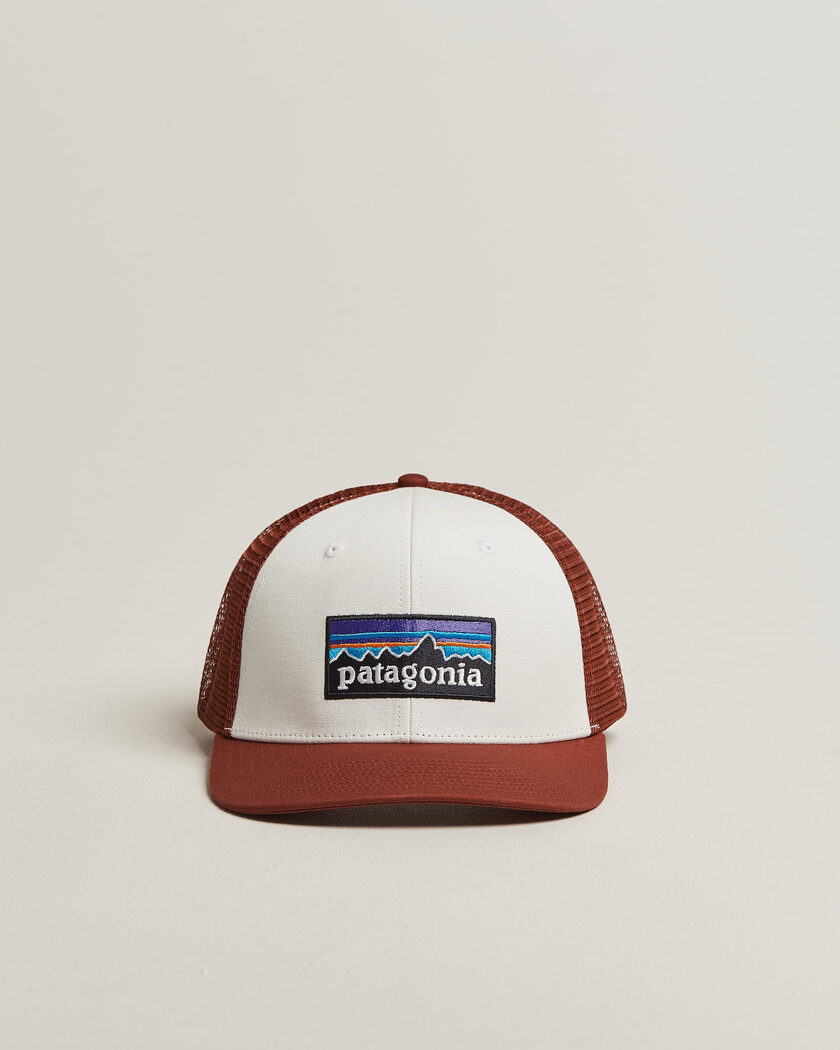 Patagonia P-6 Logo Trucker Hat White/Red – Rood