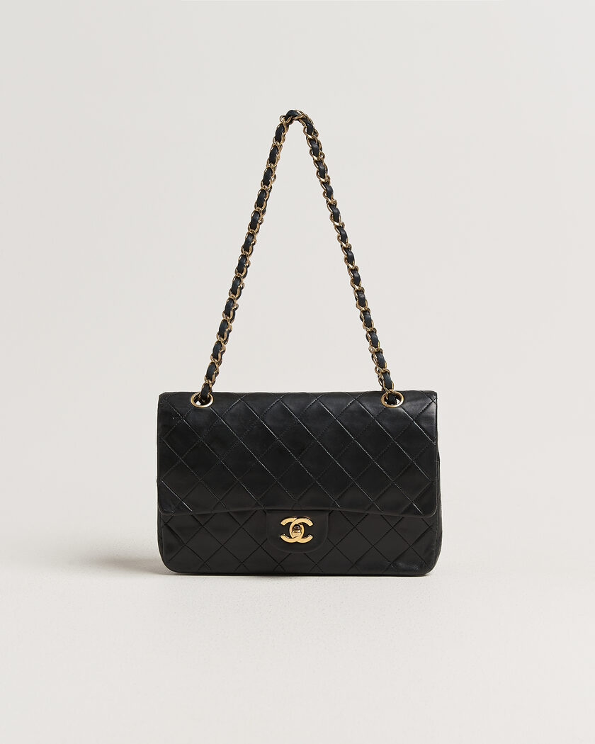 Chanel Pre-Owned Classic Medium Double Flap Bag Lambskin Black – Noir