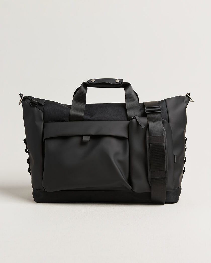 RAINS Otaru Weekendbag Black – Zwart