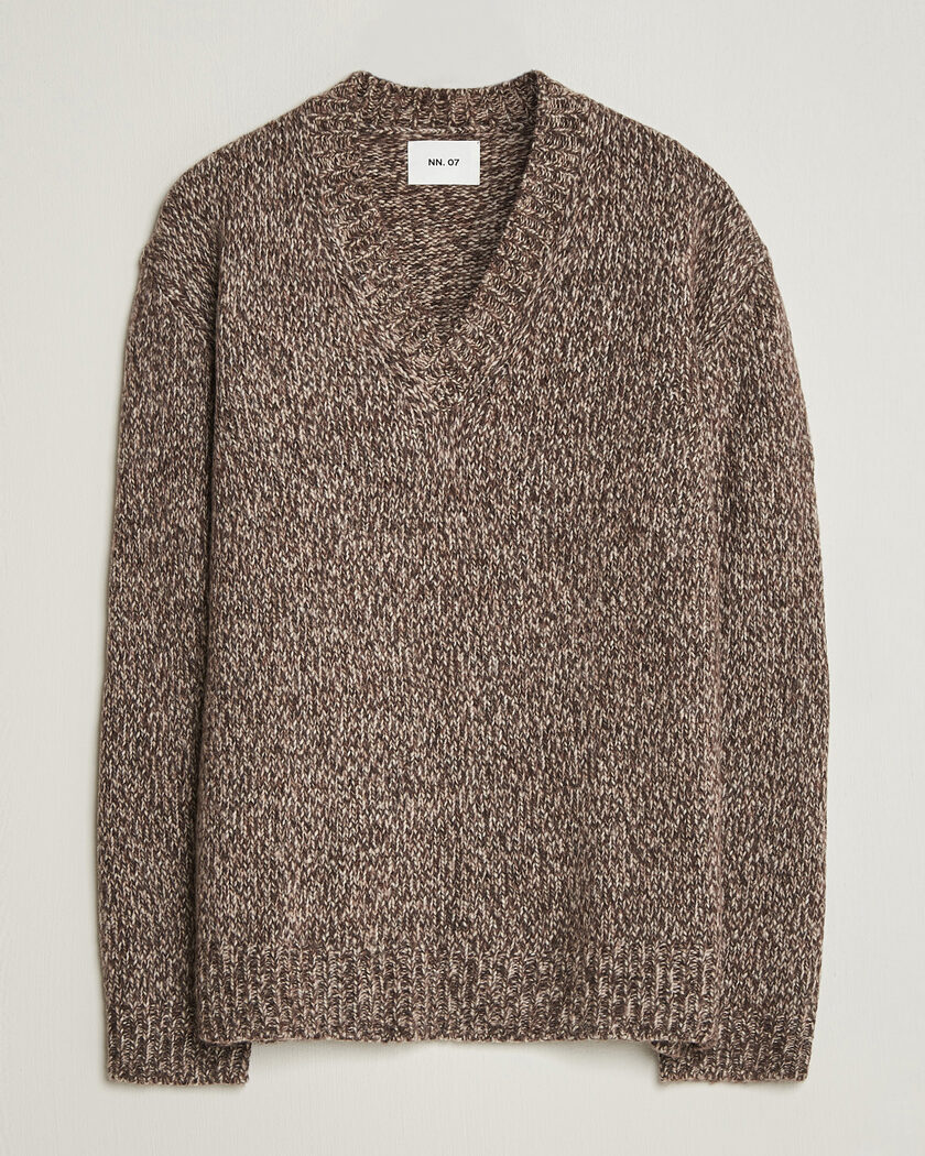 NN07 Flint Wool Knitted V-Neck Deep Truffle – Marron
