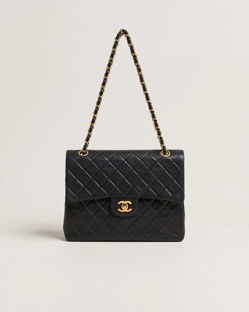 Chanel Pre-Owned Classic Medium Square Double Flap Bag Lambskin Black – Noir