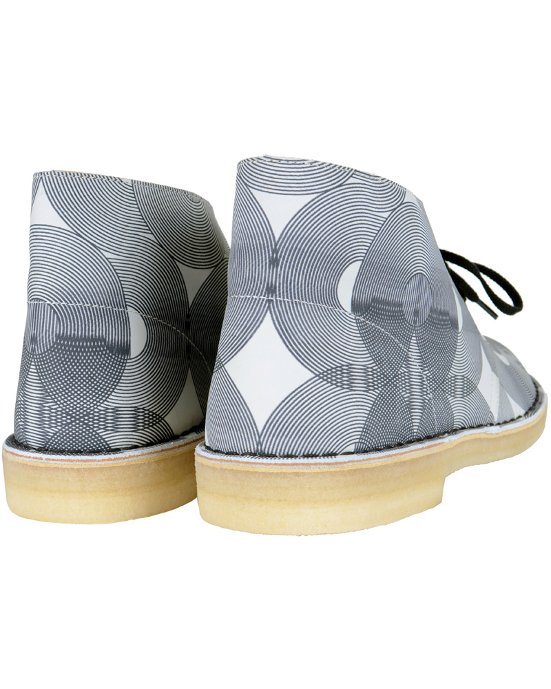 Homme | Clarks Originals Leather Desert Boot White/Black | Clarks Originals | Leather Desert Boot White/Black