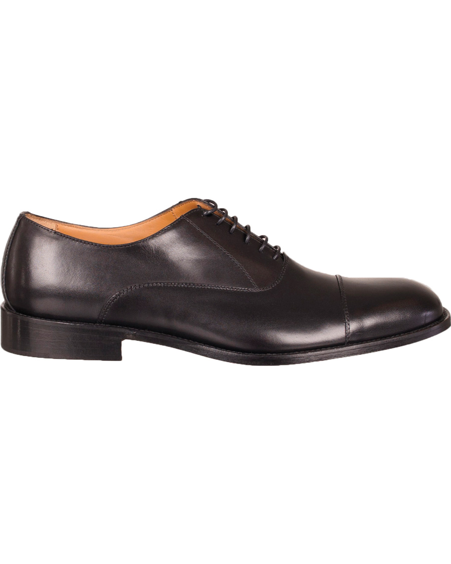 Homme | J.Lindeberg Brogue 4 Port Calf Black | J.Lindeberg | Brogue 4 Port Calf Black