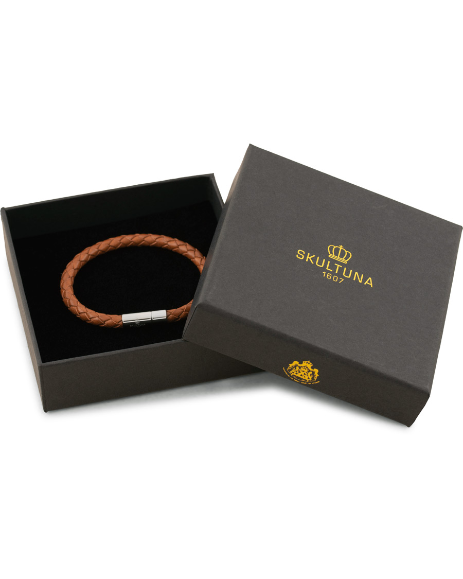 Homme | Skultuna One Row Leather Bracelet Brown Steel | Skultuna | One Row Leather Bracelet Brown Steel