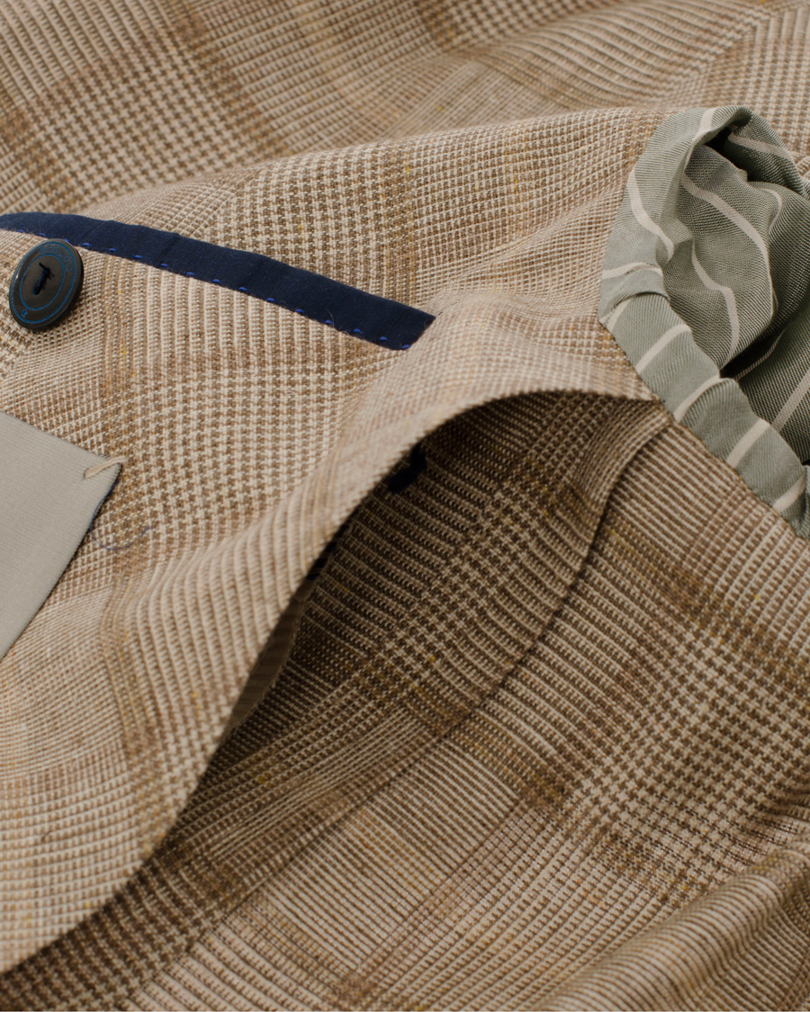 Homme | Blazers | Boglioli | Dover Patch Pocket Prince Of Wales Blazer Beige