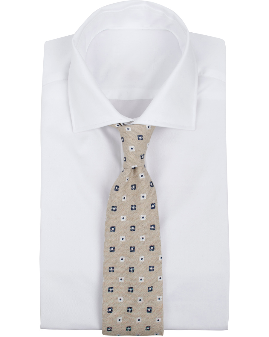 Homme | Amanda Christensen Silk/Cotton Flower Tie 8 cm Beige | Amanda Christensen | Silk/Cotton Flower Tie 8 cm Beige