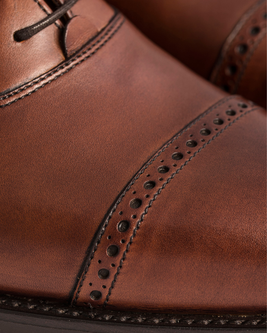 Homme | Loake 1880 Cadogan Oxford Mahogany Calf | Loake 1880 | Cadogan Oxford Mahogany Calf