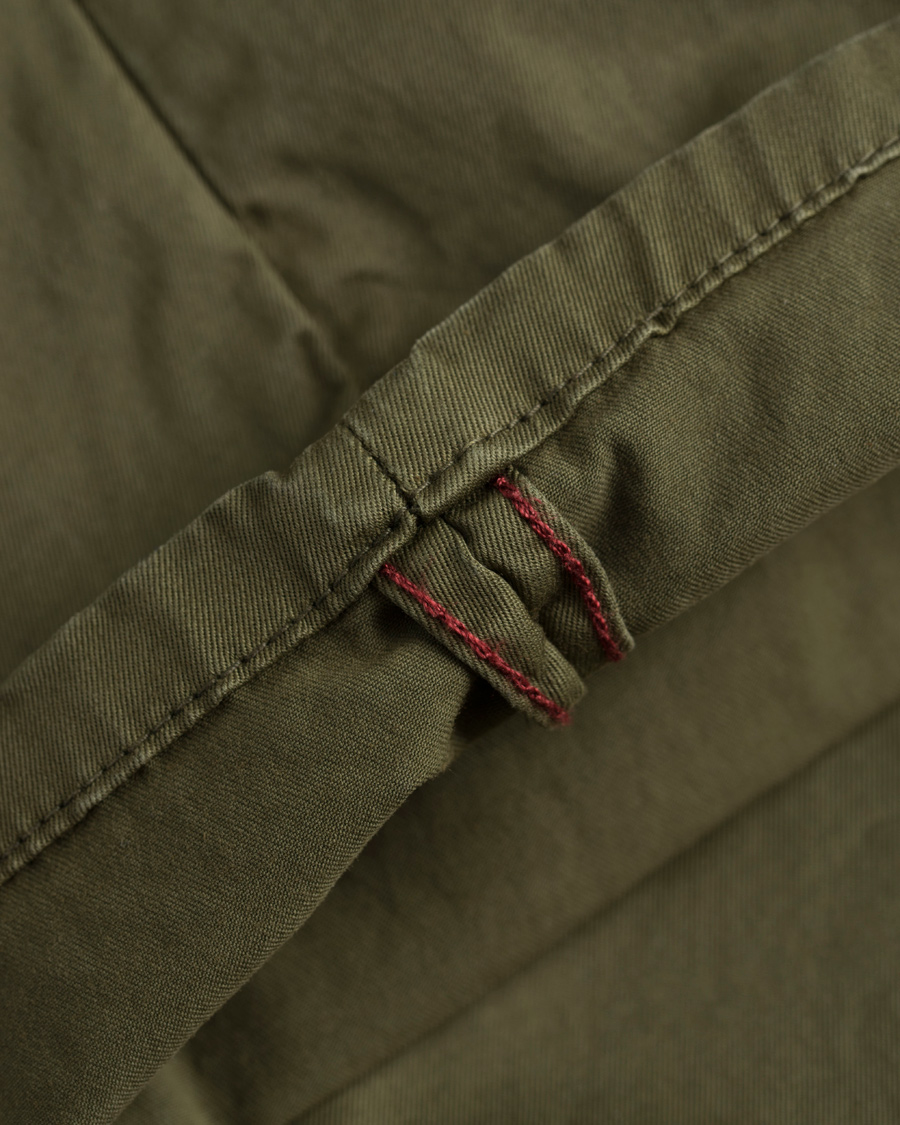 Homme | Pantalons | Incotex | Slim Fit Stretch Slacks Army Green
