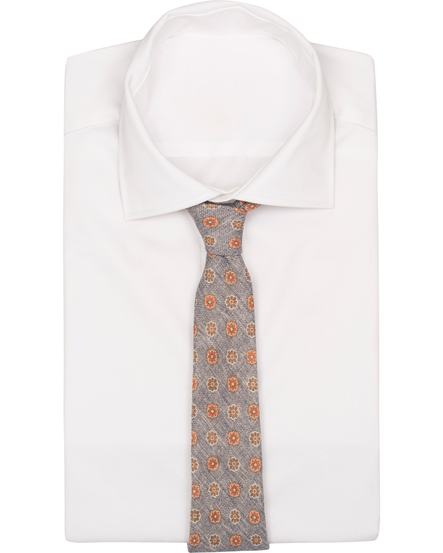 Homme | Amanda Christensen Printed Flower Linen 8 cm Tie Blue | Amanda Christensen | Printed Flower Linen 8 cm Tie Blue
