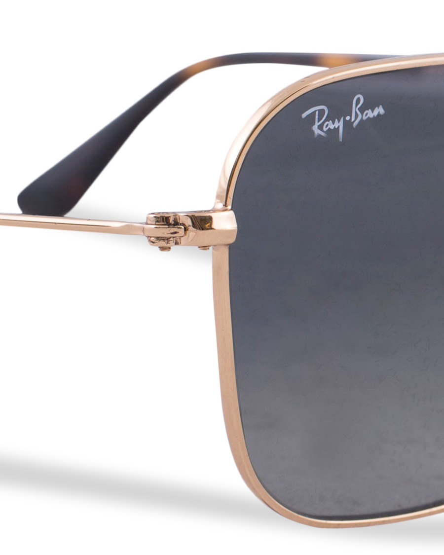 Homme | Lunettes De Soleil | Ray-Ban | 0RB3136 Caravan Sunglasses Gold/Grey