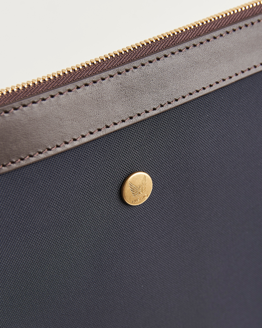 Heren | Tassen | Mismo | M/S Nylon Pouch Large Navy/Dark Brown