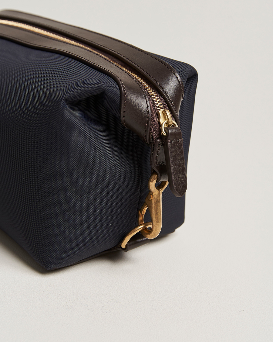 Heren | Tassen | Mismo | M/S Nylon Washbag Navy/Dark Brown