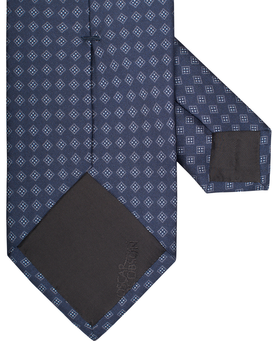 Homme | Oscar Jacobson Medallion Silk 8,5 cm Tie Blue | Oscar Jacobson | Medallion Silk 8,5 cm Tie Blue