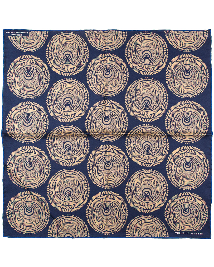 Homme | Turnbull & Asser Wheel Spiral Pocket Square Navy | Turnbull & Asser | Wheel Spiral Pocket Square Navy