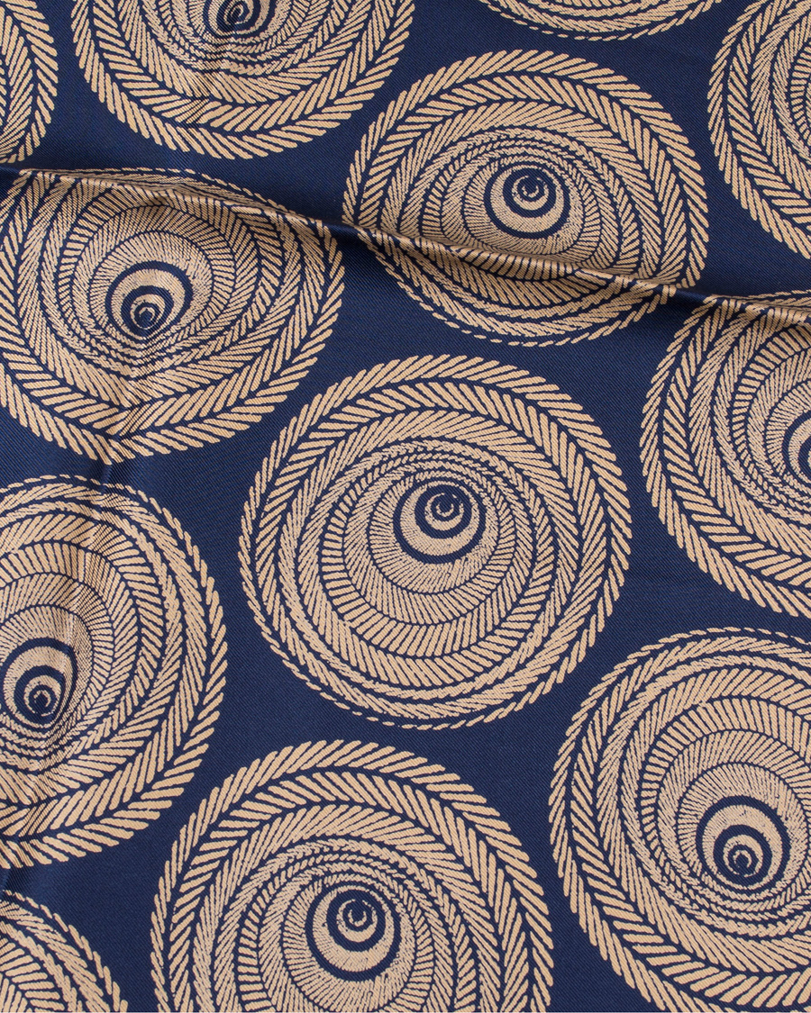 Homme | Turnbull & Asser Wheel Spiral Pocket Square Navy | Turnbull & Asser | Wheel Spiral Pocket Square Navy