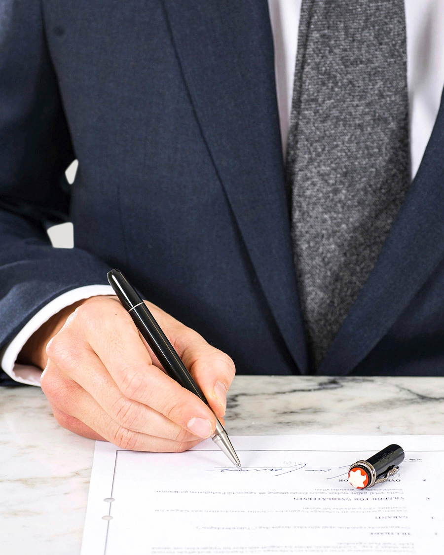 Homme | Montblanc Heritage Rouge & Noir Rollerball Pen Black | Montblanc | Heritage Rouge & Noir Rollerball Pen Black