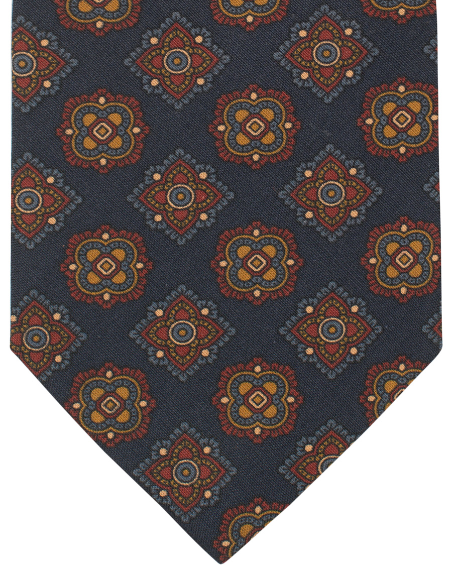 Homme | Drake's Silk Medallion Self Tip 8 cm Tie Blue | Drake's | Silk Medallion Self Tip 8 cm Tie Blue