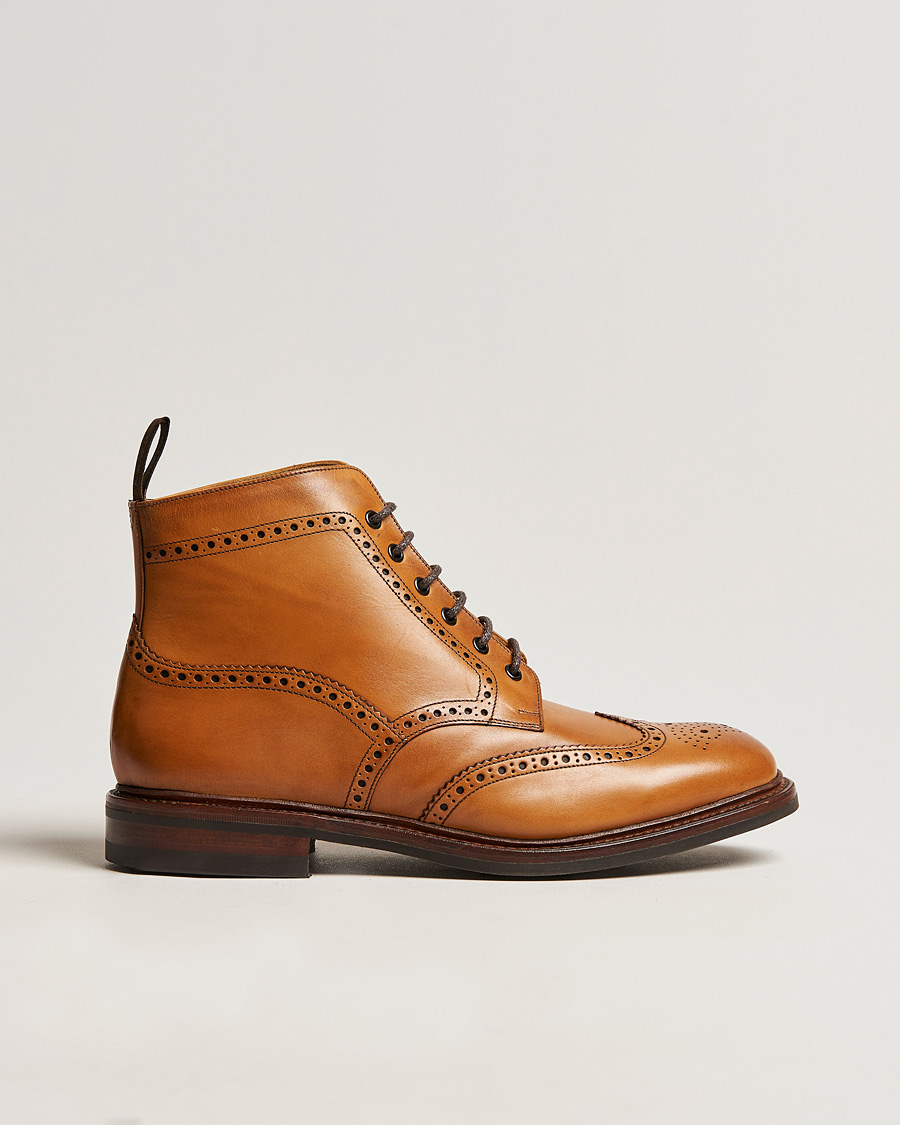 Homme | Loake 1880 Wolf Premium Fur Lined Brogue Tan Burnished Calf | Loake 1880 | Wolf Premium Fur Lined Brogue Tan Burnished Calf