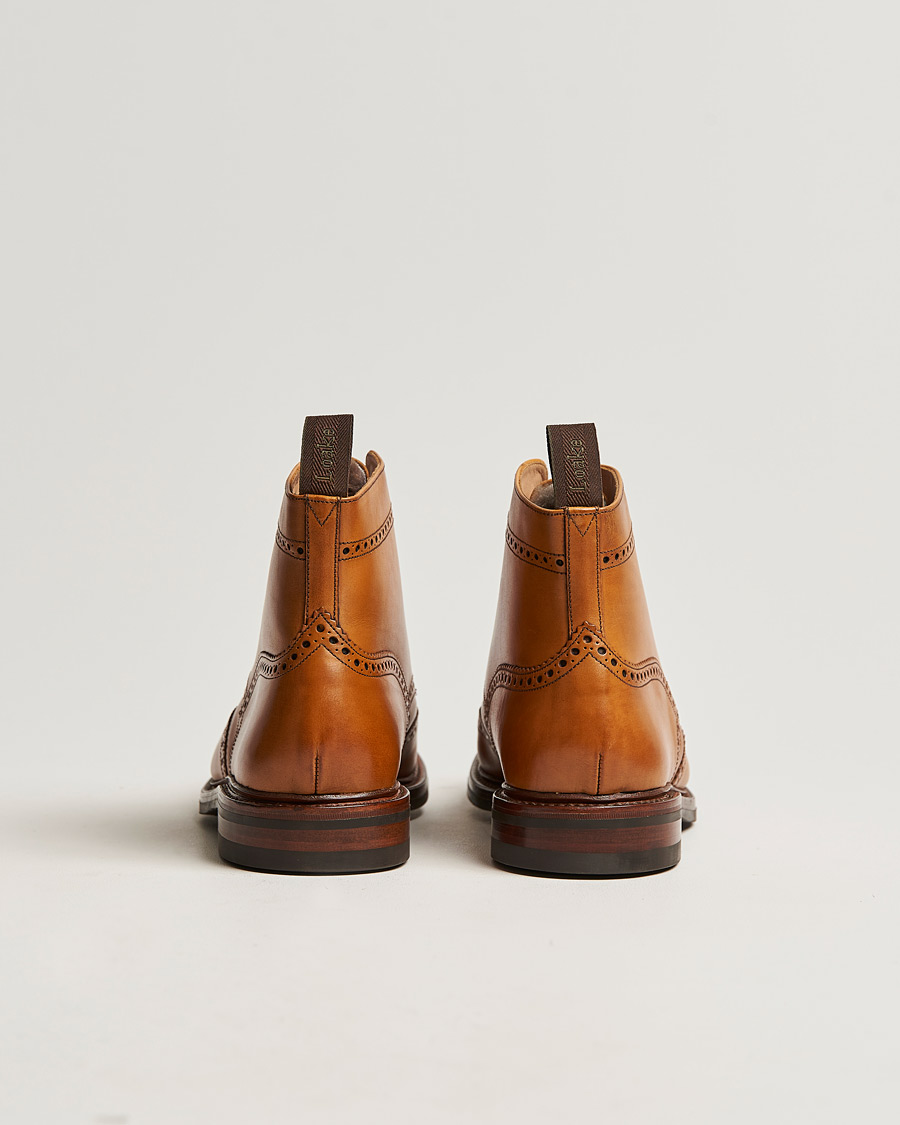 Homme | Loake 1880 Wolf Premium Fur Lined Brogue Tan Burnished Calf | Loake 1880 | Wolf Premium Fur Lined Brogue Tan Burnished Calf
