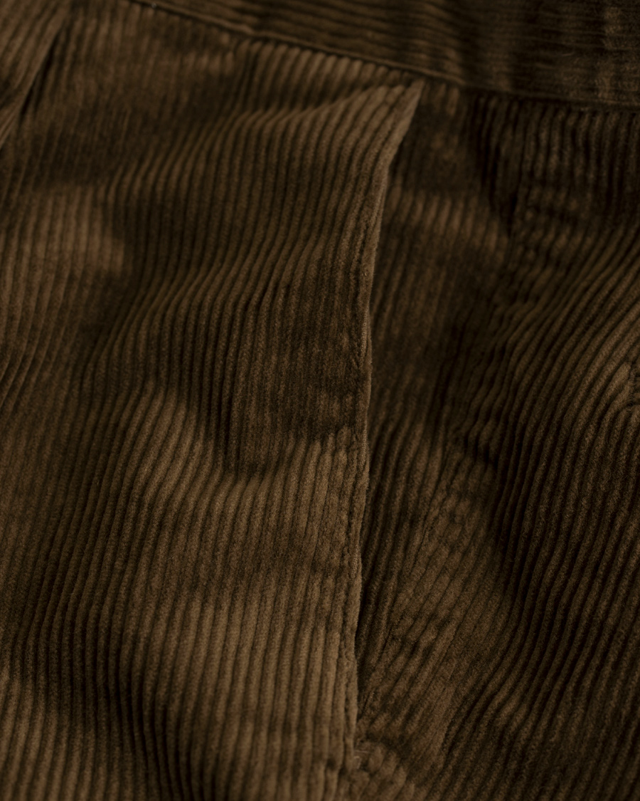 Homme | Pantalons | Oscar Jacobson | Denver Single Pleated Trousers Brown