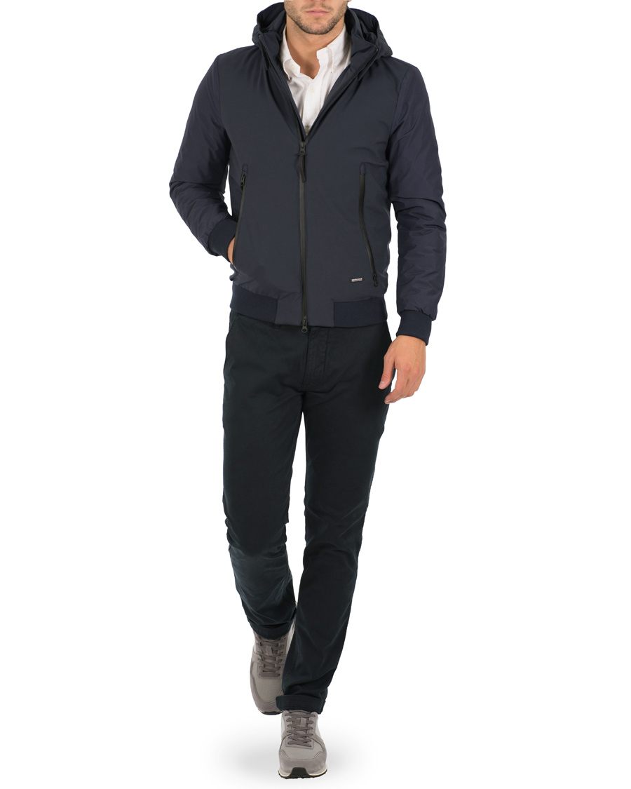 Homme | Manteaux Et Vestes | Woolrich | Comfort Rain Jacket Navy