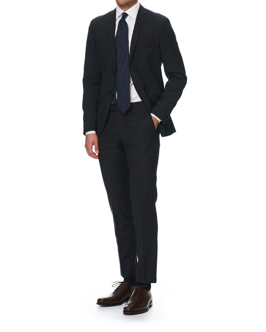 Homme | Pantalons | Tiger of Sweden | Gordon Wool Trousers Dark Grey