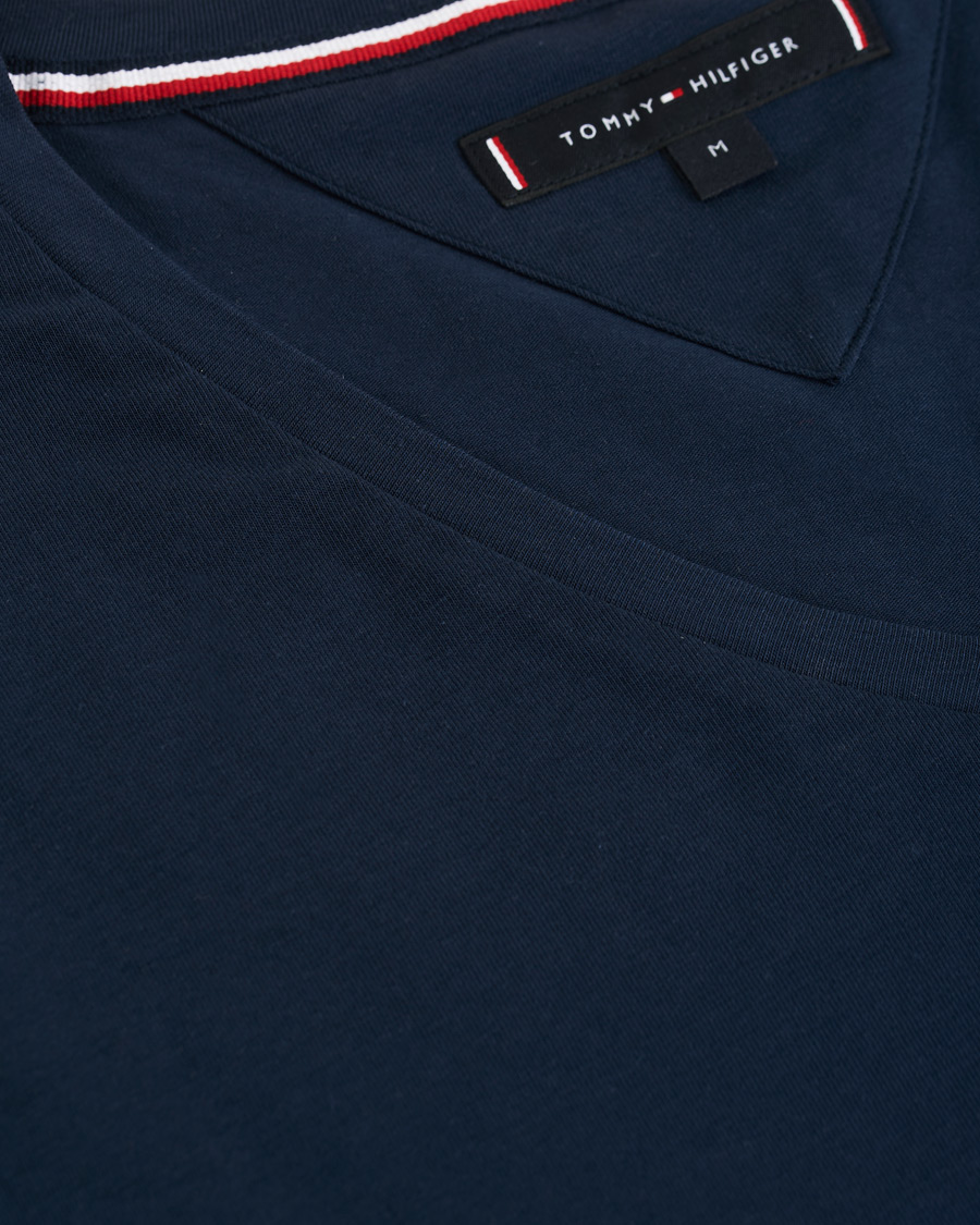 Homme | T-shirts | Tommy Hilfiger | Slim Fit Stretch V-Neck Tee Navy Blazer