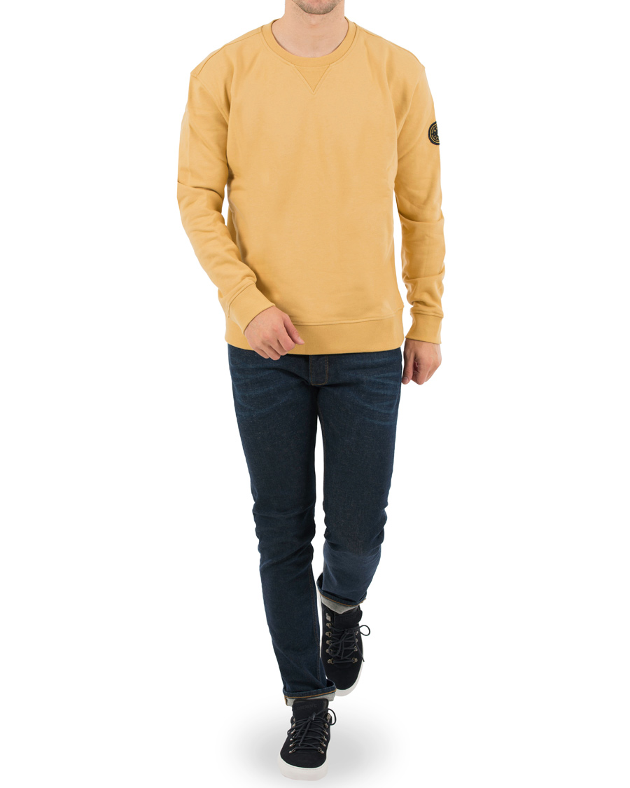Heren | Truien | WACAY | Badge Sweatshirts Faded Yellow