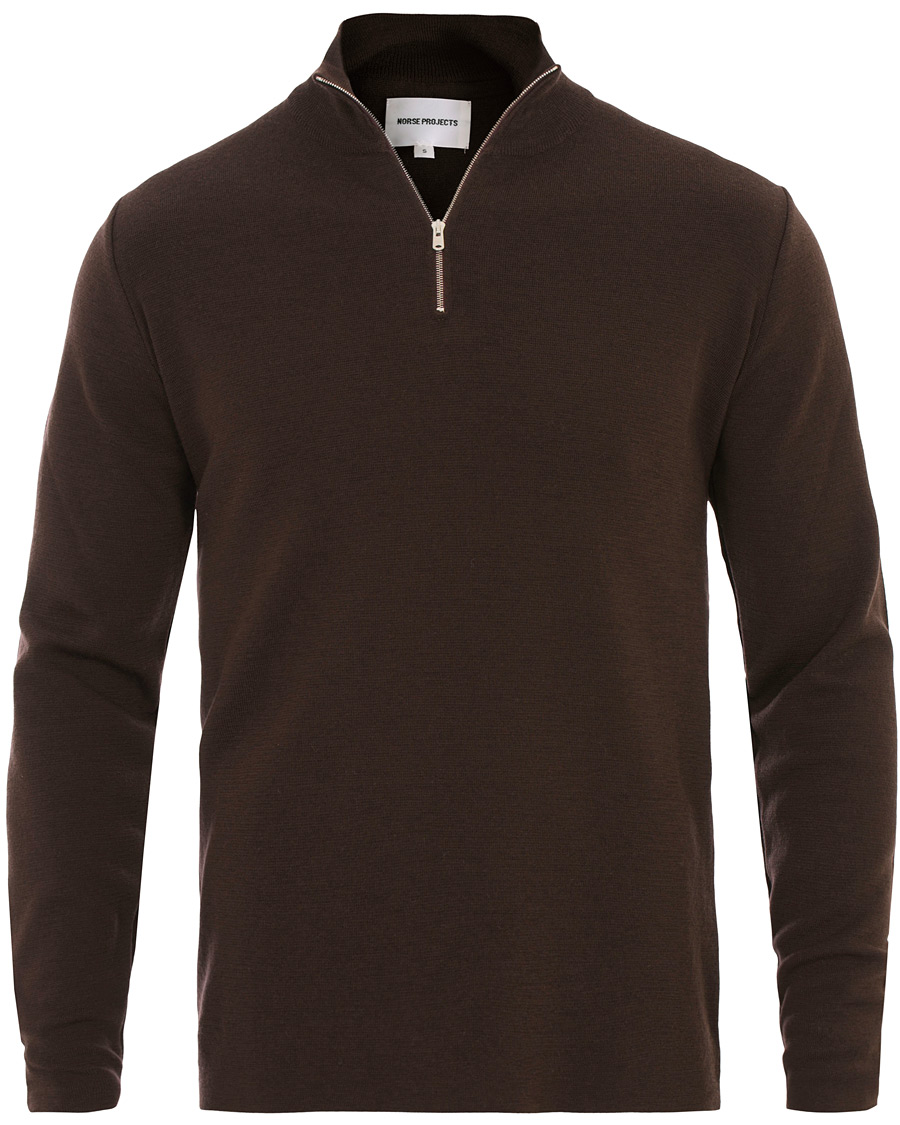 Heren | Truien | Norse Projects | Fjord Silk Merino Zip Hermatite Red