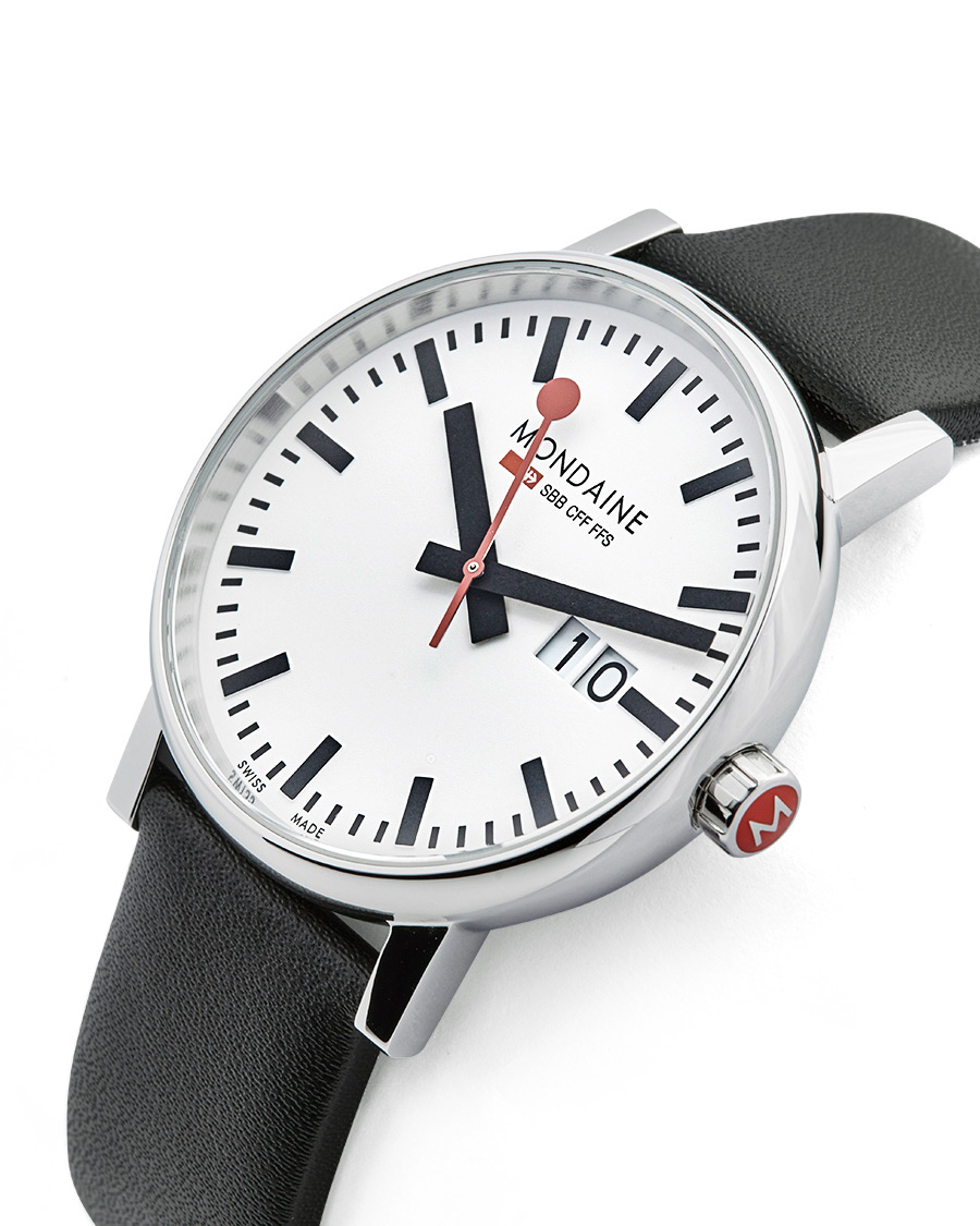 Homme | Mondaine Evo 2 Big Date Sapphire Black 40mm | Mondaine | Evo 2 Big Date Sapphire Black 40mm
