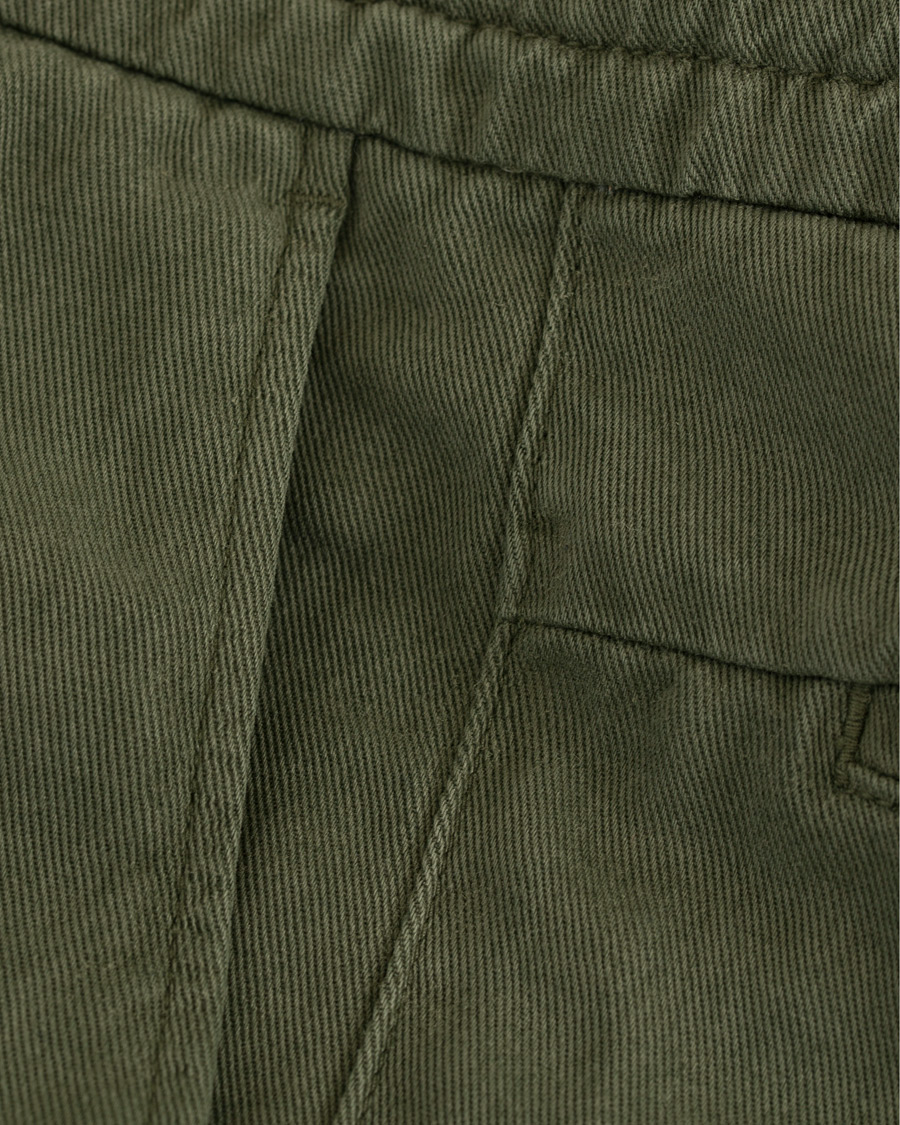 Homme | Pantalons | NN07 | Domenico Tencel Pleated Draw String Trousers Moss Green