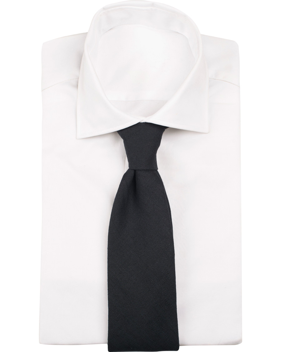Homme | Drake's Linen Herringbone 8 cm Tie Black | Drake's | Linen Herringbone 8 cm Tie Black