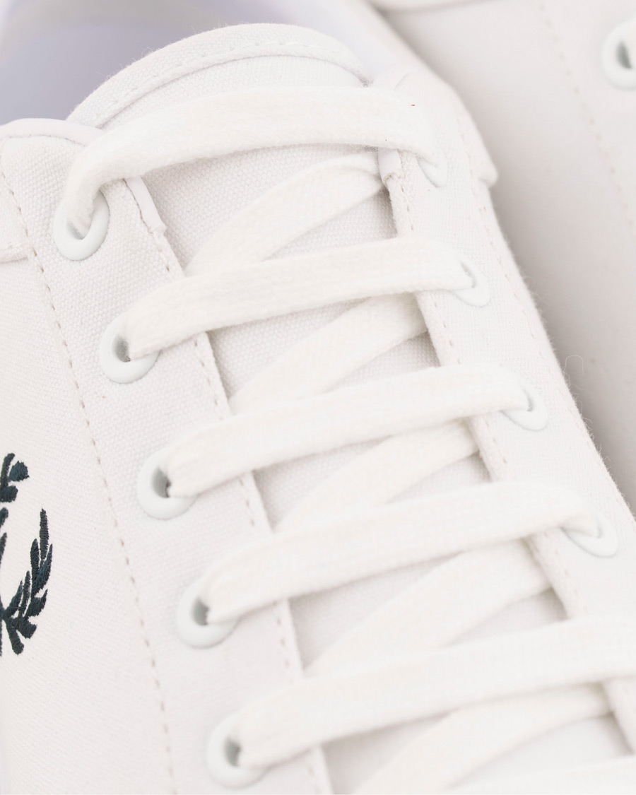 Homme | Fred Perry Baseline Canvas Sneaker White | Fred Perry | Baseline Canvas Sneaker White