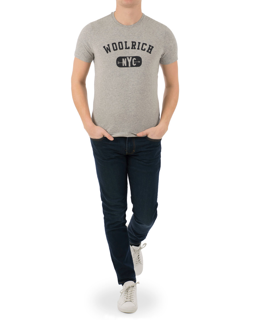 Heren | T-shirts | Woolrich | Logo Crew Neck Tee Light Grey Melange