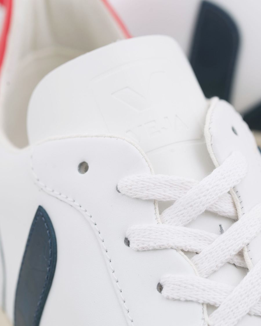 Homme | Veja V-10 Leather Sneaker Extra White/Nautico Pekin | Veja | V-10 Leather Sneaker Extra White/Nautico Pekin